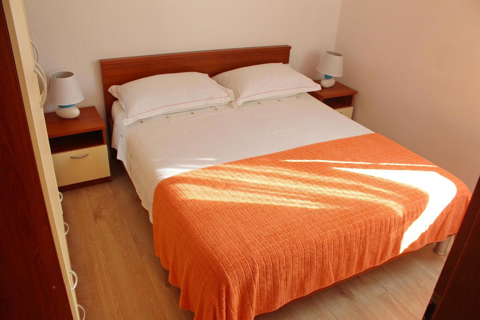Apartments Branko Ražanj エクステリア 写真