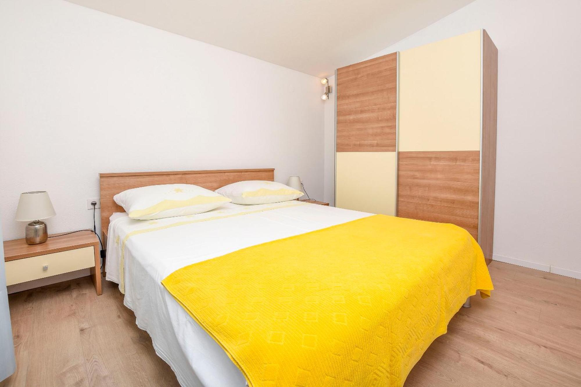 Apartments Branko Ražanj エクステリア 写真