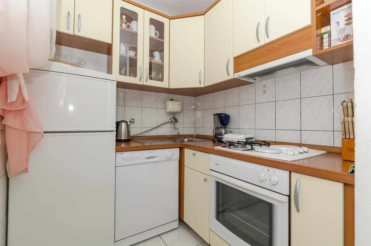 Apartments Branko Ražanj エクステリア 写真